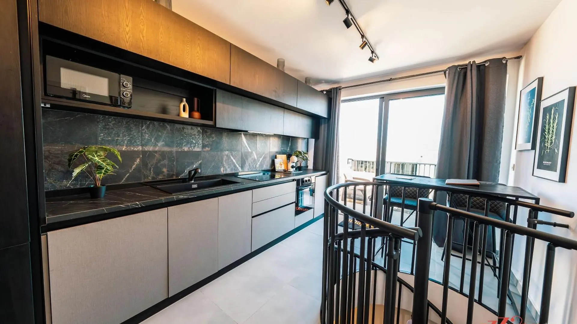A Stylish Duplex Guests Love Pieta Apartment